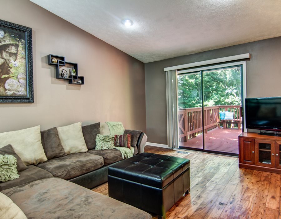 5222 Lakecrest Road Caledonia, IL 61011 - Photo 4 of 25 Gallery Image 4