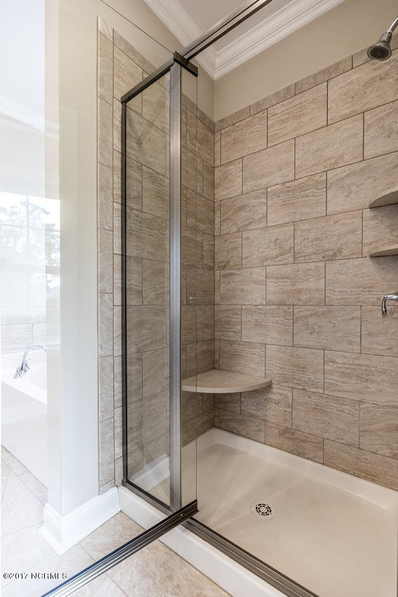 6022 Tarin Road Wilmington, NC 28409 - Photo 33 of 45 Tile shower