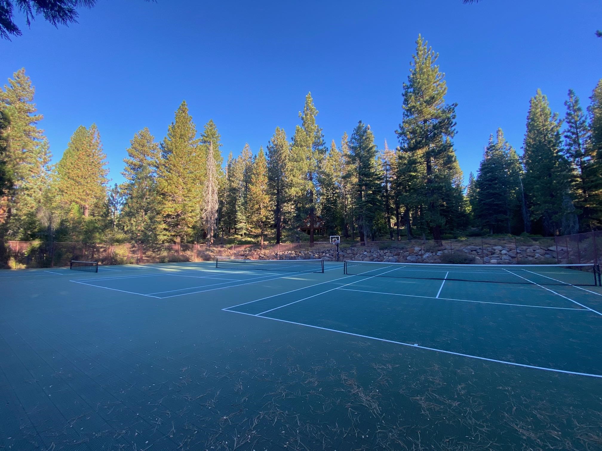 1001 Commonwealth Drive, Unit 97 Kings Beach, CA 96143 - Photo 27 of 28 a view of a tennis court