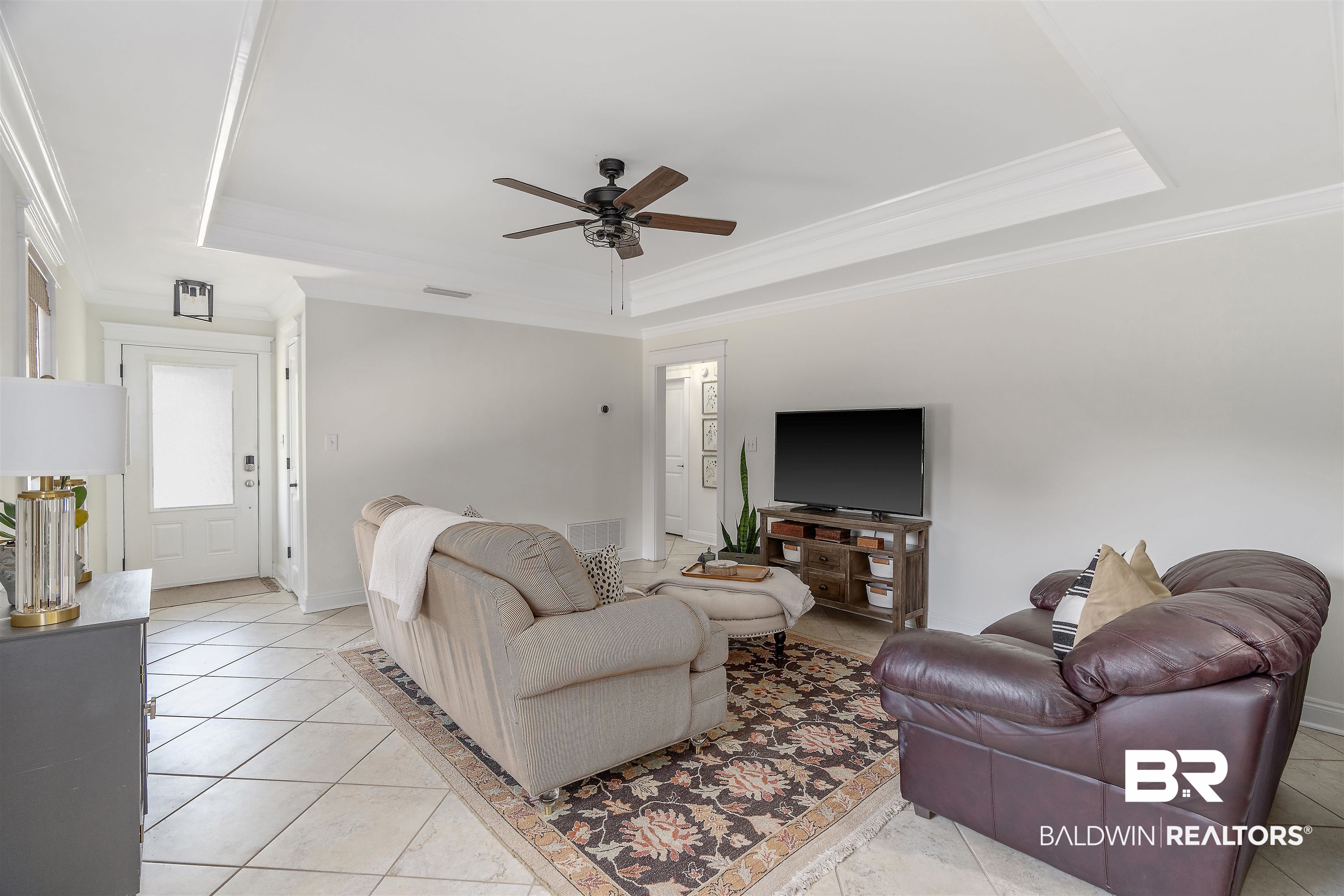 14 Breydon Court Mobile, AL 36608 - Photo 3 of 23 Foyer