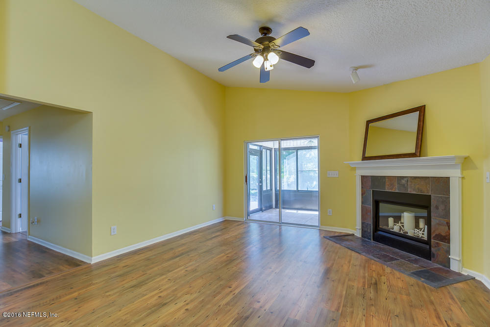 1243 Splendid Ravine Street St. Augustine, FL 32092 - Photo 12 of 28 1243 Splendid Ravine Family Rm