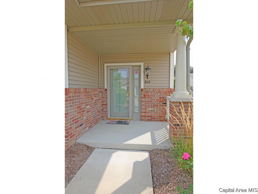 804 Colorado Court Springfield, IL 62711 - Photo 3 of 36