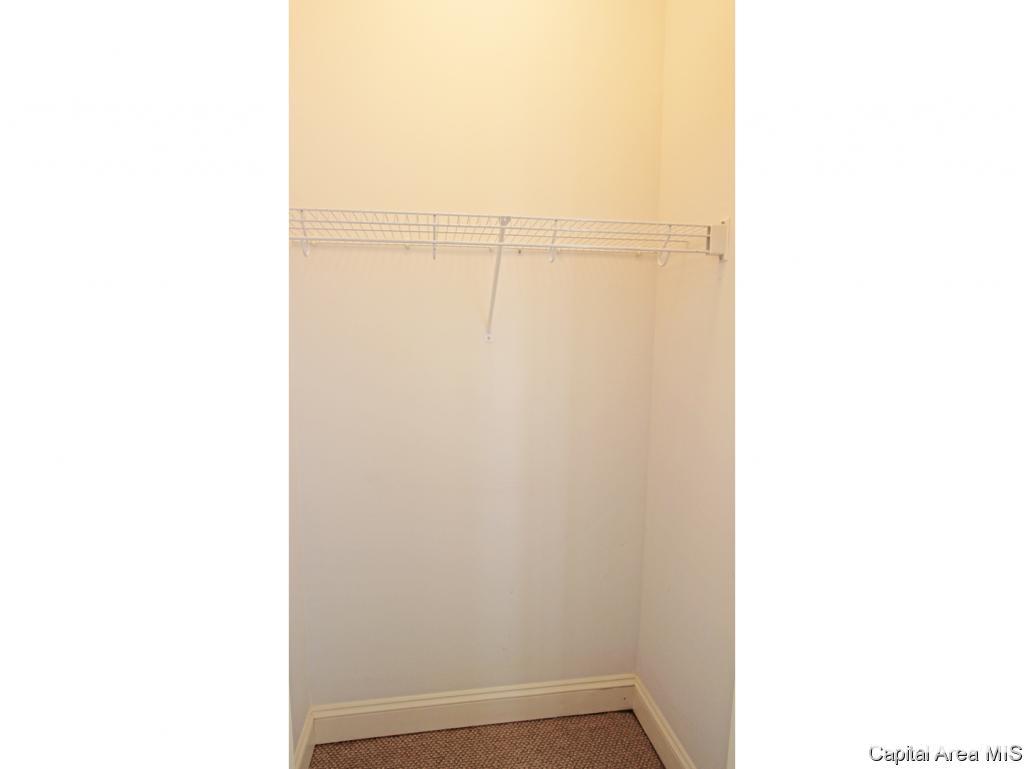 804 Colorado Court Springfield, IL 62711 - Photo 10 of 36