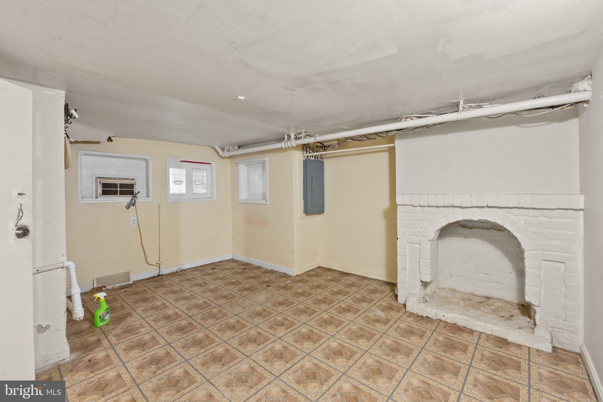 1524 6th Street Northwest Washington, DC 20001 - Photo 11 of 34