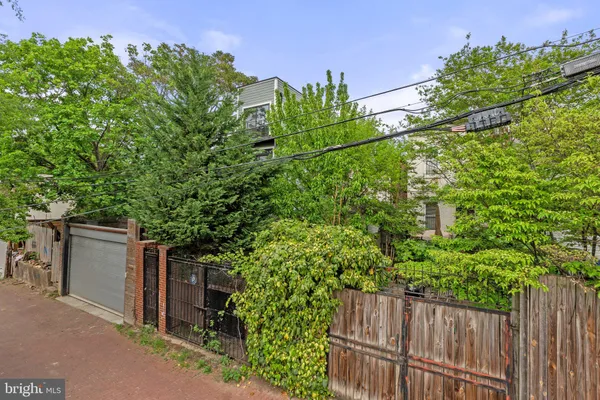 $700,000 | 1524 6th Street Northwest, Washington, DC 20001