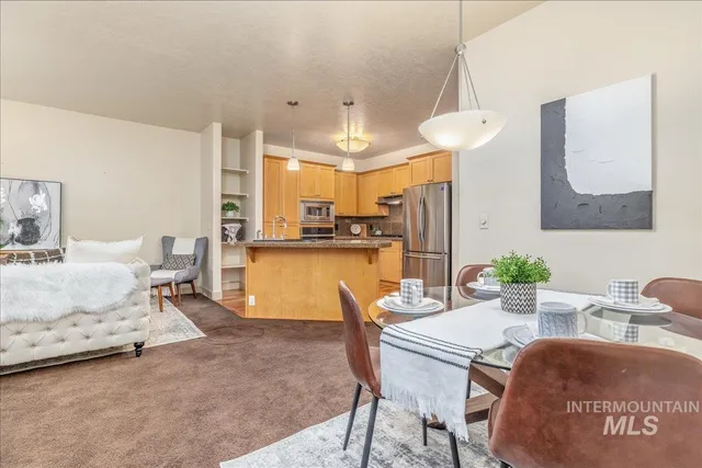 $385,000 | 1262 East Winding Creek Drive, Eagle, ID 83616