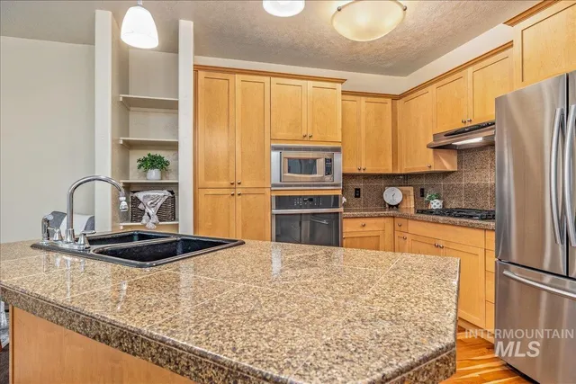 $385,000 | 1262 East Winding Creek Drive, Eagle, ID 83616