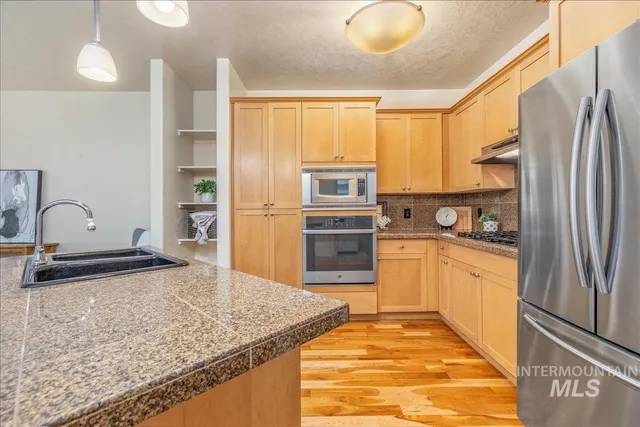 $385,000 | 1262 East Winding Creek Drive, Eagle, ID 83616