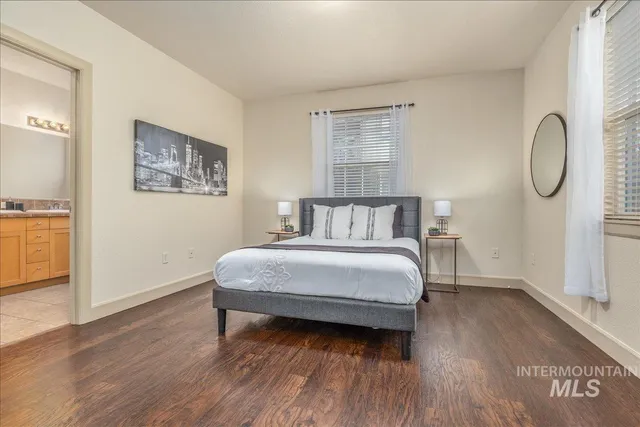 $385,000 | 1262 East Winding Creek Drive, Eagle, ID 83616