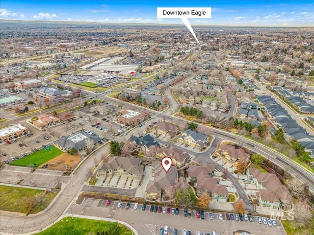 $385,000 | 1262 East Winding Creek Drive, Eagle, ID 83616