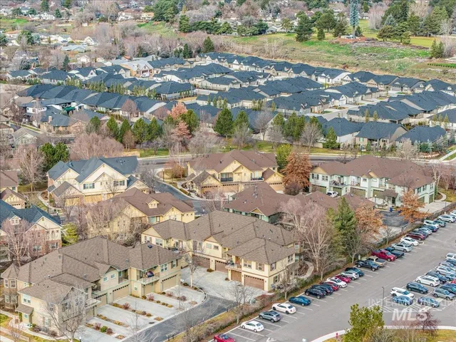 $385,000 | 1262 East Winding Creek Drive, Eagle, ID 83616