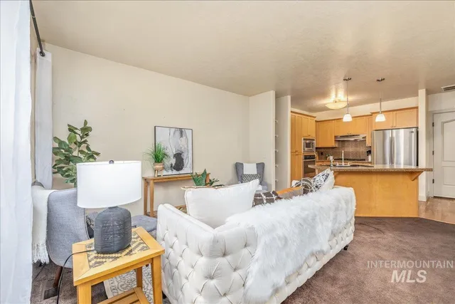 $385,000 | 1262 East Winding Creek Drive, Eagle, ID 83616