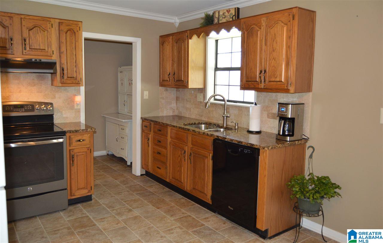 3337 Nail Road Warrior, AL 35180 - Photo 18 of 50