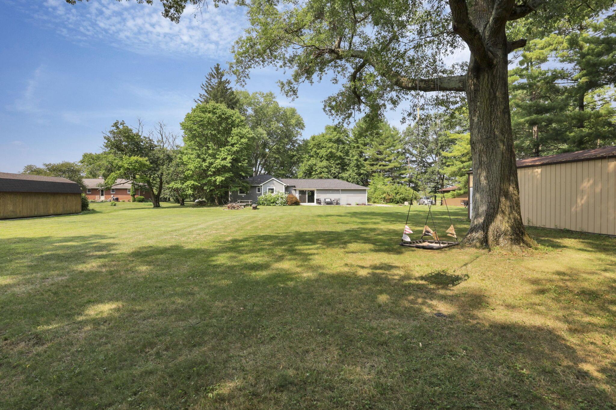 930 Hibbs Road Grove City, OH 43123 - Photo 35 of 45 Back