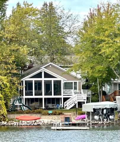 $1,449,000 | W5193 Sterlingworth Court, La Grange, WI 53121