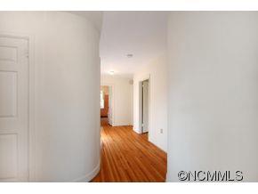 10 Club View Road Asheville, NC 28804 - Photo 12 of 24 Gallery Image 12