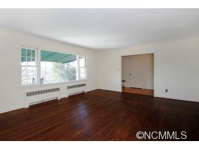 10 Club View Road Asheville, NC 28804 - Photo 3 of 24 Gallery Image 3