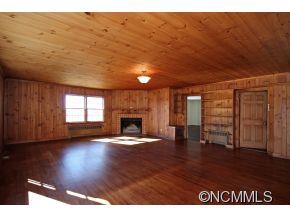10 Club View Road Asheville, NC 28804 - Photo 7 of 24 Gallery Image 7