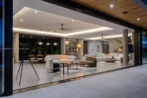 a view of a lobby with patio