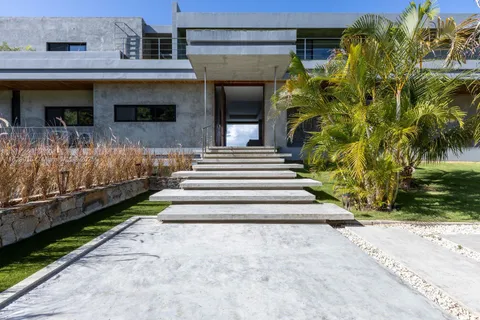 a view of house with outdoor space