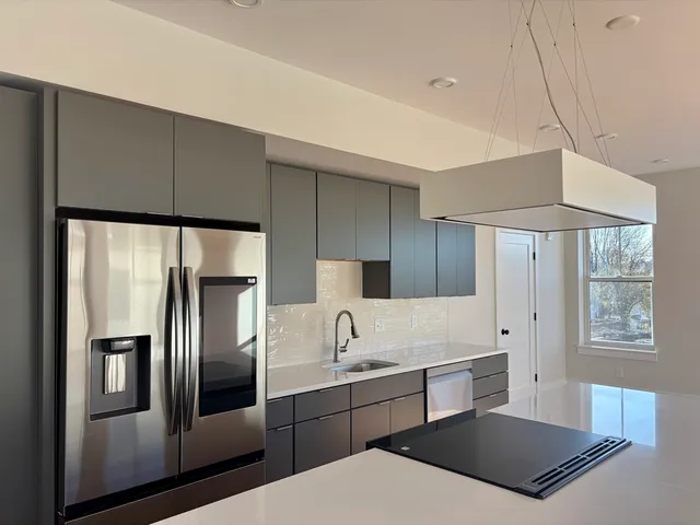 $995,000 | 421 High Street, Unit TH308, Medford, MA 02155