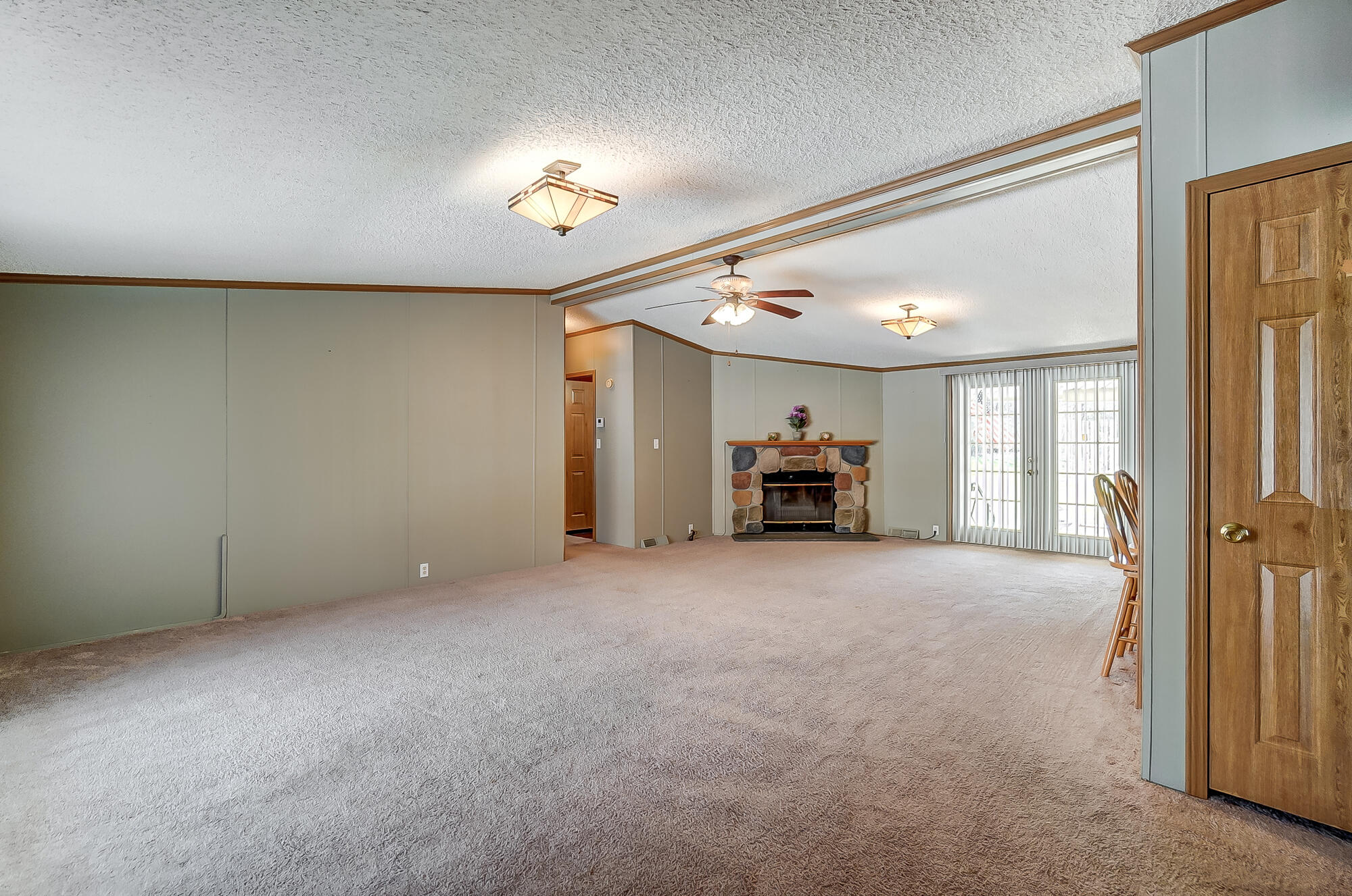 13 Cherry Lane Springfield, OH 45504 - Photo 9 of 47