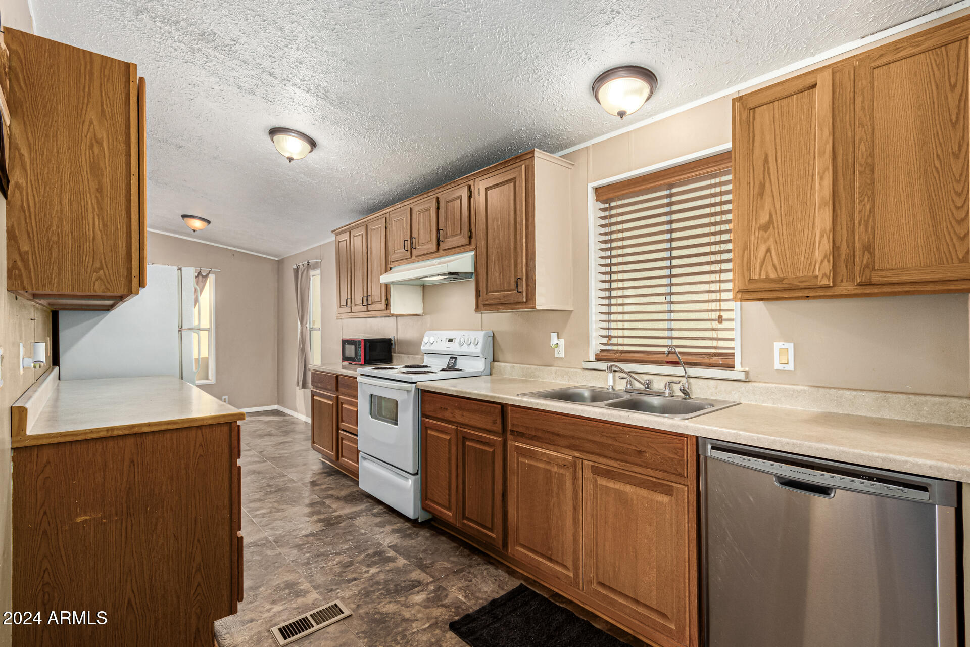 840 North Falton Road Maricopa, AZ 85139 - Photo 19 of 52 0019-19-Falton