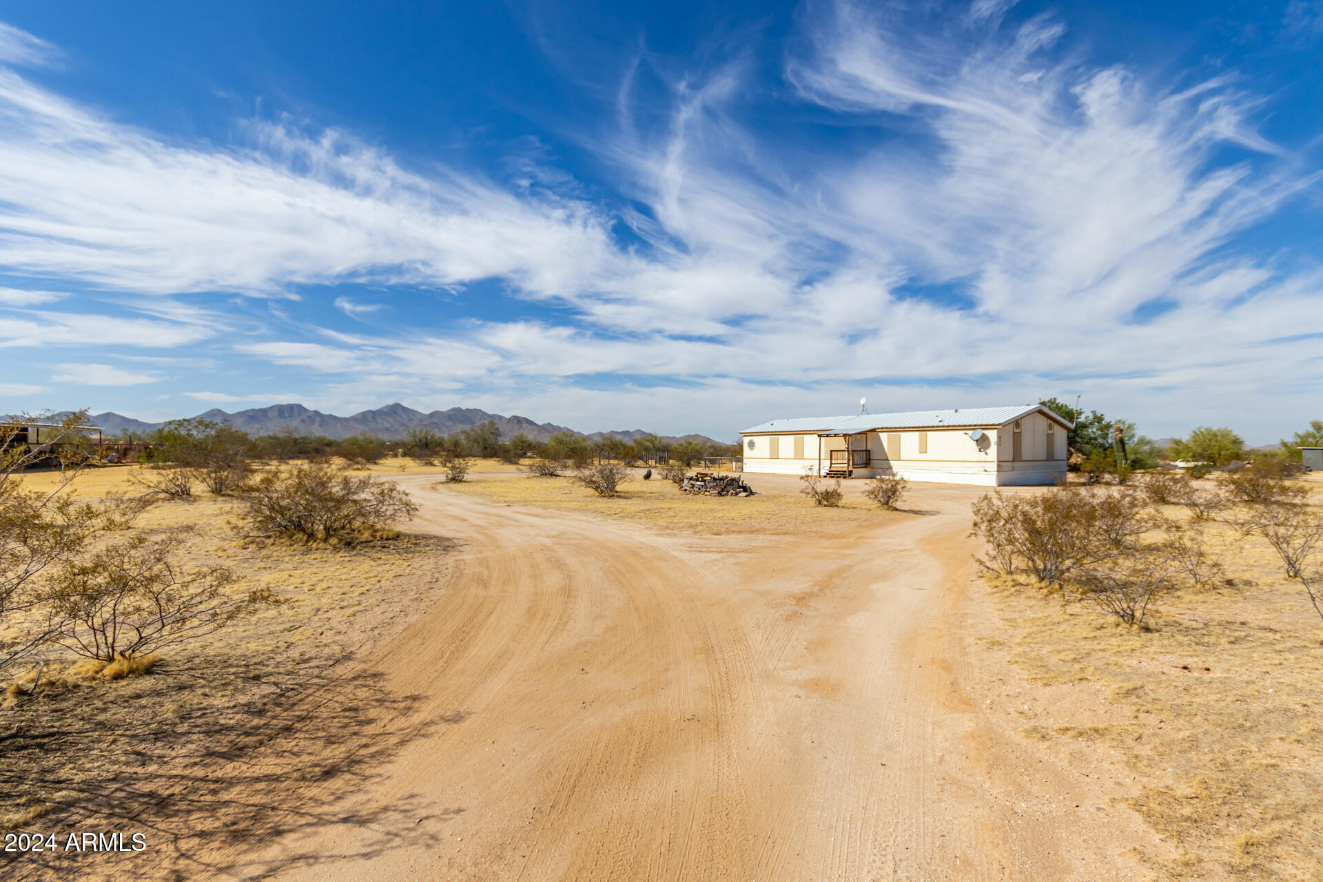 840 North Falton Road Maricopa, AZ 85139 - Photo 2 of 52 0002-02-Falton
