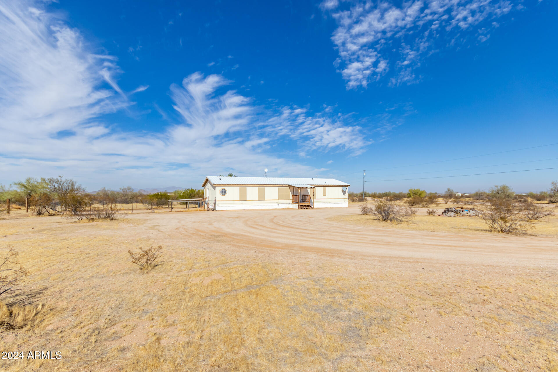 840 North Falton Road Maricopa, AZ 85139 - Photo 5 of 52 0005-05-Falton