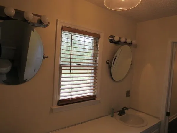 $199,000 | 3227 Alvin Kirby Road, Timmonsville, SC 29161