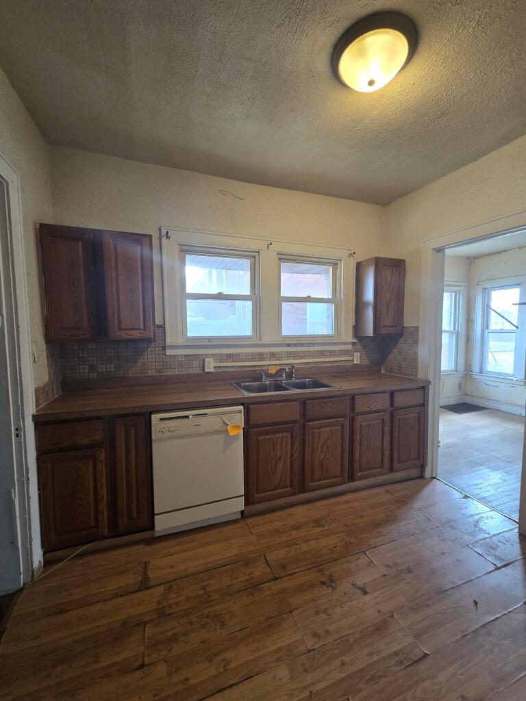 631 Johnson Street Gary, IN 46402 - Photo 22 of 40 768x1024