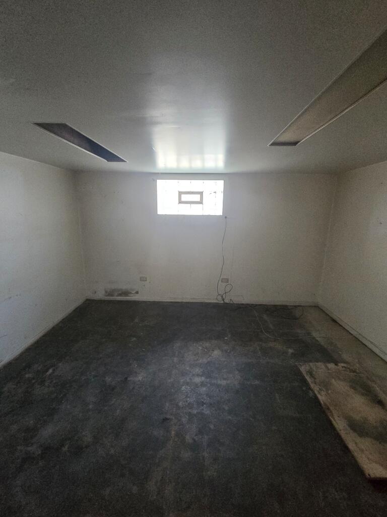 631 Johnson Street Gary, IN 46402 - Photo 25 of 40 768x1024