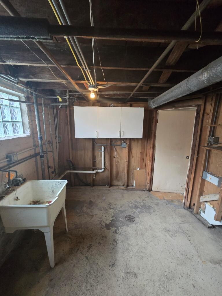 631 Johnson Street Gary, IN 46402 - Photo 36 of 40 768x1024