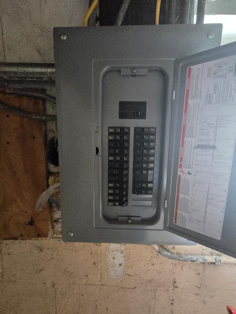 631 Johnson Street Gary, IN 46402 - Photo 37 of 40 768x1024