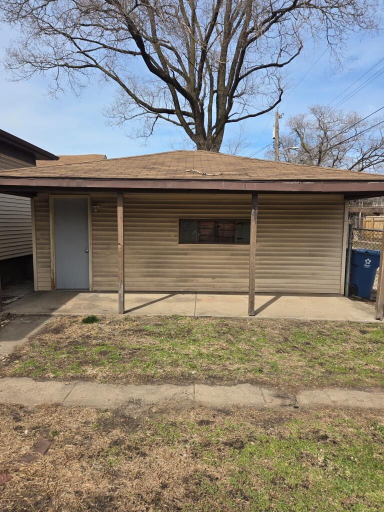 631 Johnson Street Gary, IN 46402 - Photo 5 of 40 768x1024