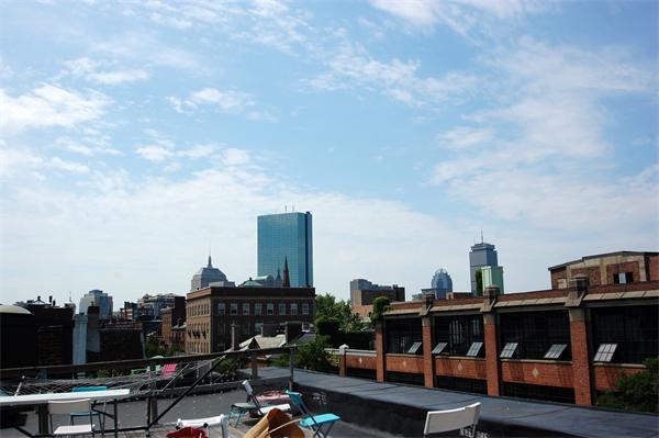 145 Charles Street, Unit 4 Boston, MA 02114 - Photo 13 of 14 a view of city