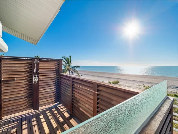 $6,600,000 | 16500 Captiva Drive, Captiva, FL 33924