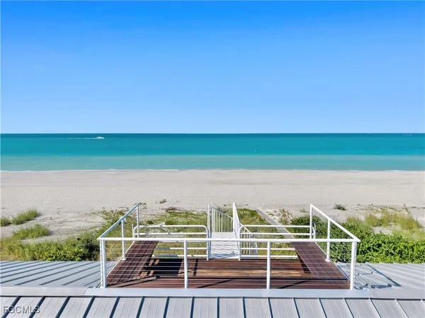 $6,600,000 | 16500 Captiva Drive, Captiva, FL 33924