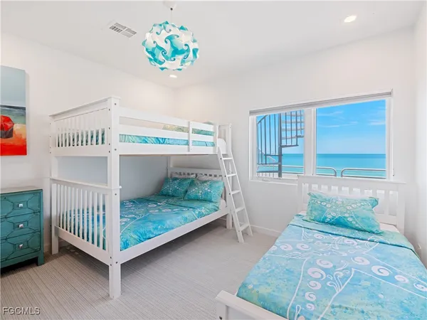 $6,600,000 | 16500 Captiva Drive, Captiva, FL 33924