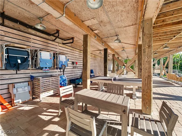 $6,600,000 | 16500 Captiva Drive, Captiva, FL 33924