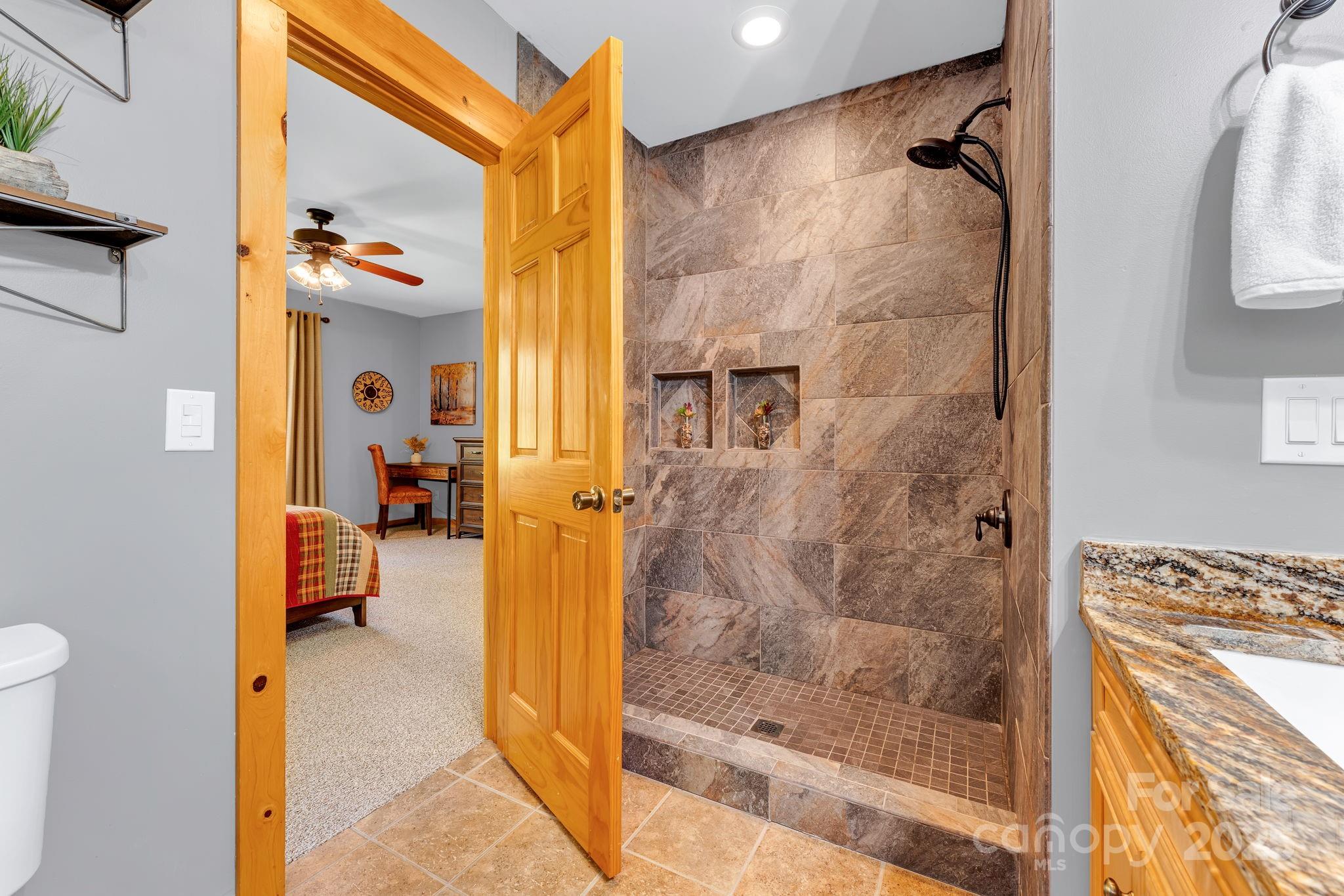 245 Bear Paw Ridge Whittier, NC 28789 - Photo 28 of 48 Gallery Image 28