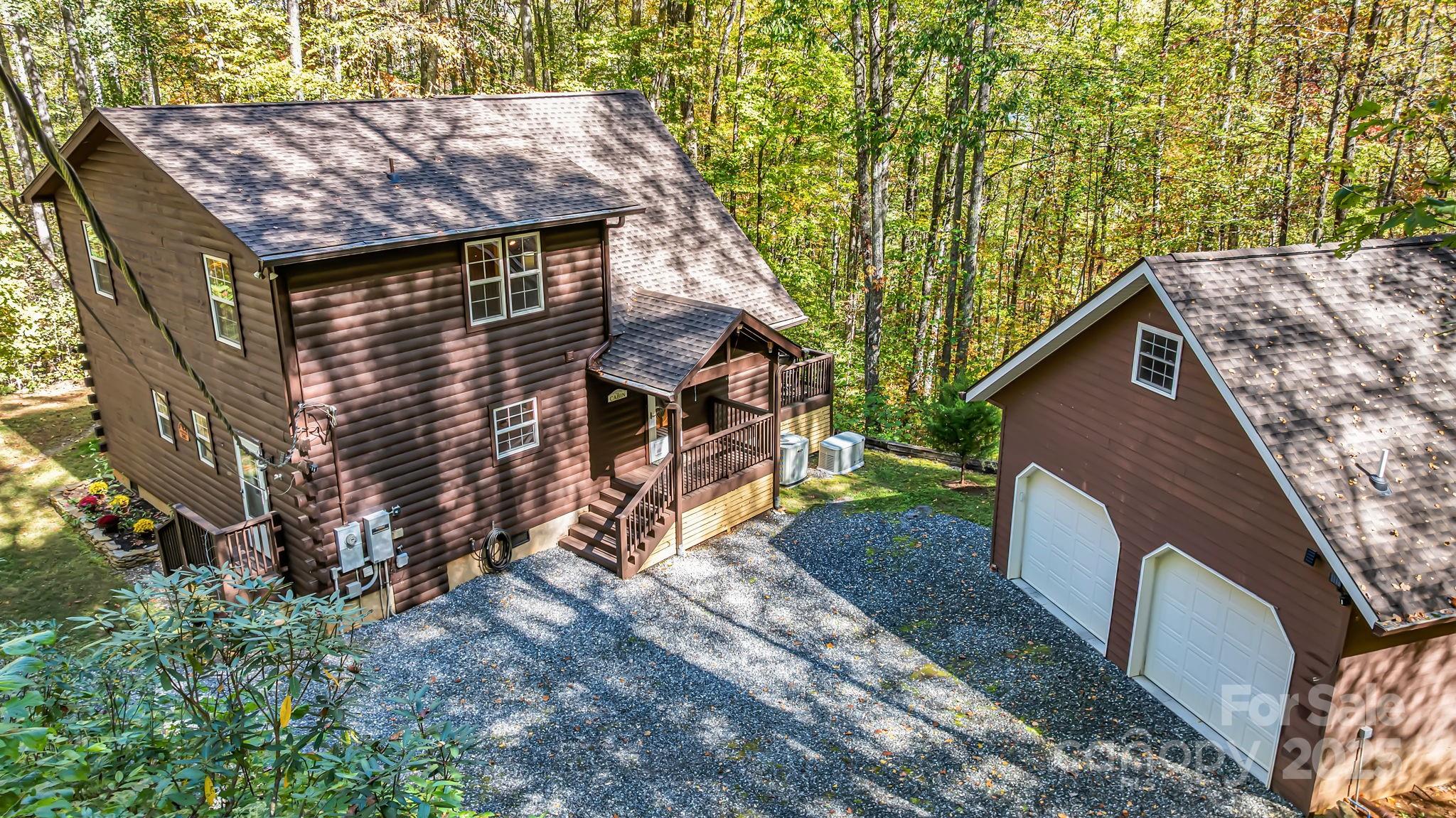 245 Bear Paw Ridge Whittier, NC 28789 - Photo 3 of 48 Gallery Image 3