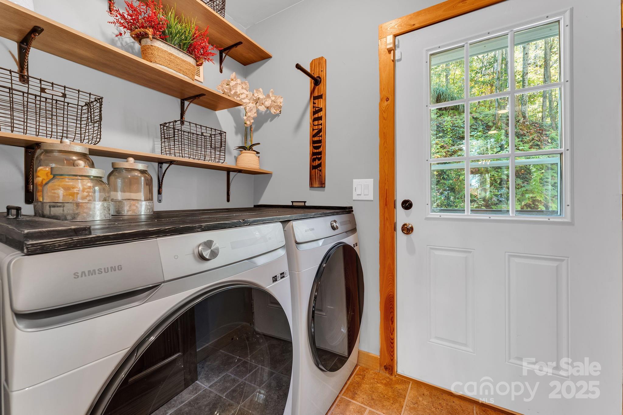 245 Bear Paw Ridge Whittier, NC 28789 - Photo 10 of 48 Gallery Image 10