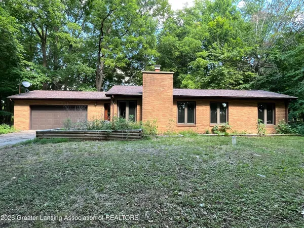 $310,000 | 13708 Oneida Road, Grand Ledge, MI 48837