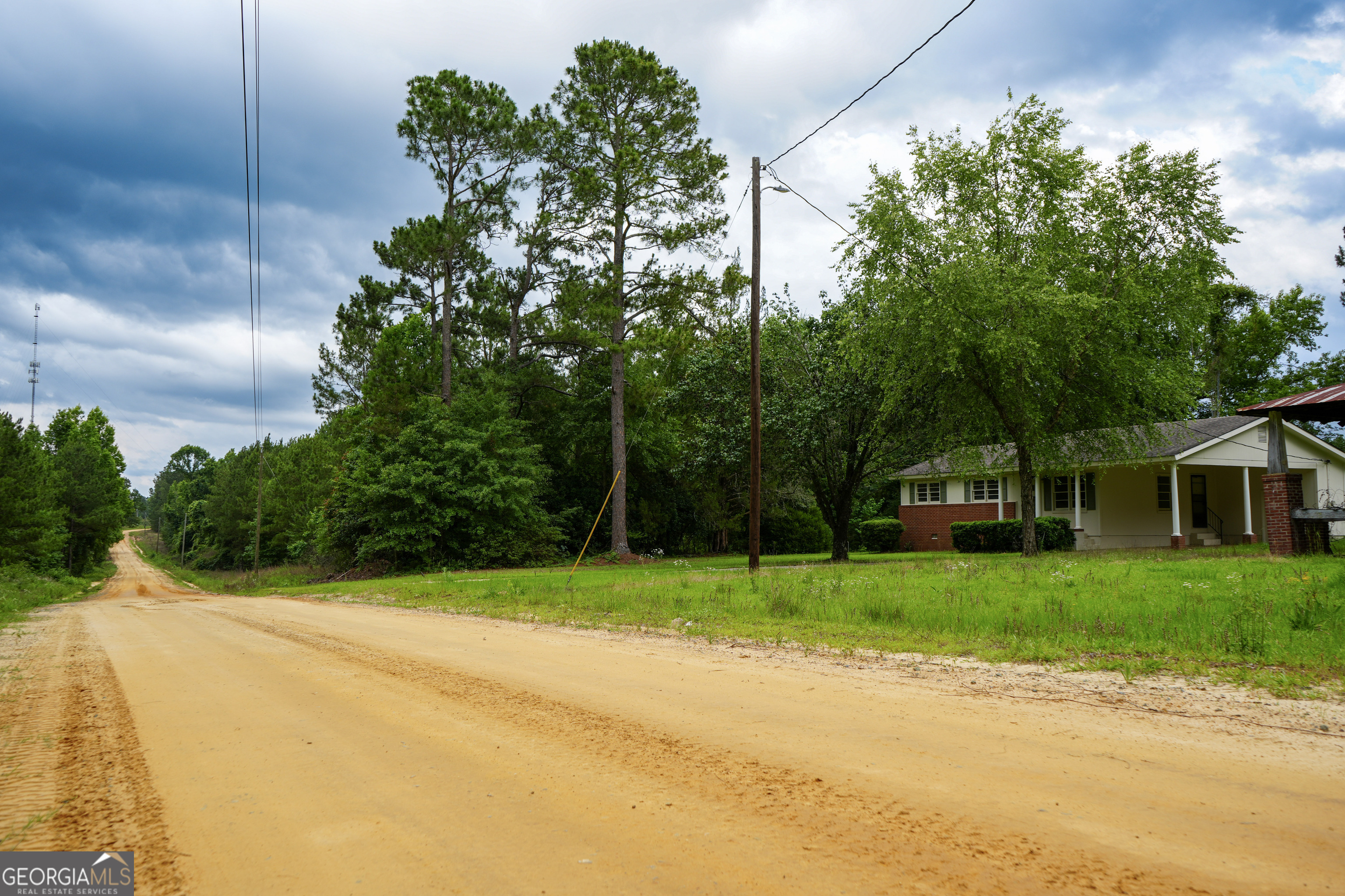 1869 Minter Blue Springs Road Rockledge, GA 30454 - Photo 44 of 45 a view of a house with a park