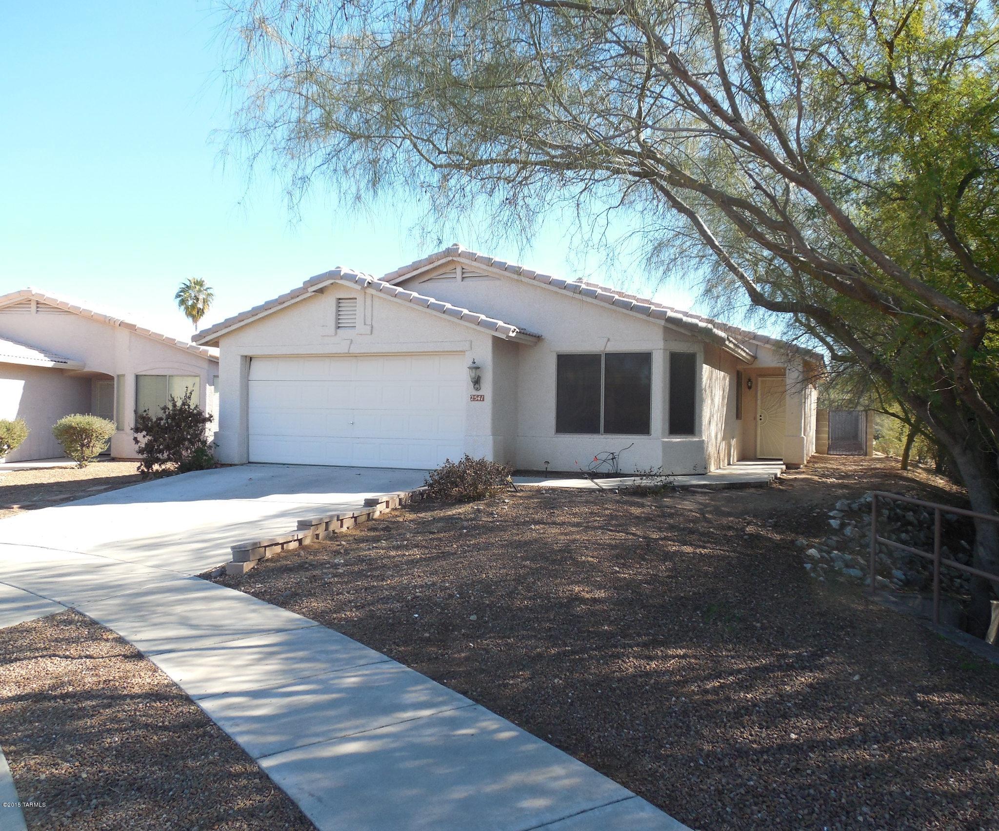 2541 South Ave Arroyo Rincon Tucson, AZ 85710 - Photo 2 of 25