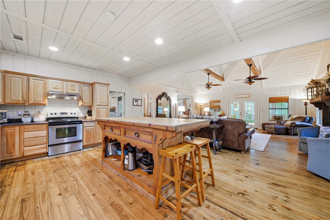 3321 Schulle Road Round Top, TX 78954 - Photo 7 of 50 Gallery Image 7