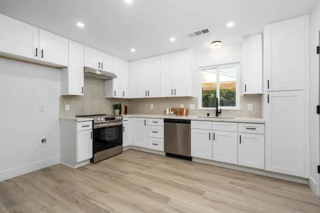 $409,000 | 1598 Beverly Avenue, Clovis, CA 93611