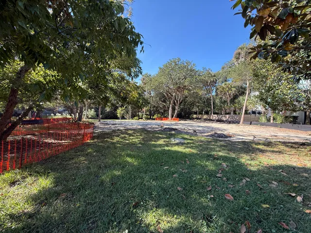 $2,200,000 | 23 22nd Avenue, Isle of Palms, SC 29451