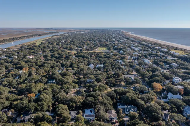 $2,200,000 | 23 22nd Avenue, Isle of Palms, SC 29451
